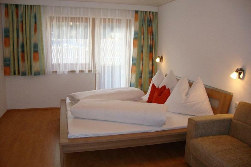 Appartements Schwoagerhof Fuegen Ngoại thất bức ảnh